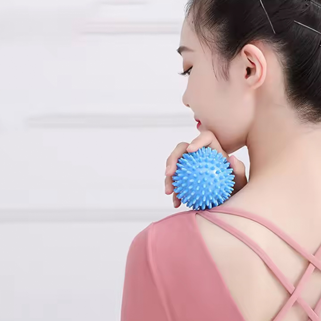 6CM Stacheliger Massageball, M – Yoga Fitness Ball Bewertung und Preis